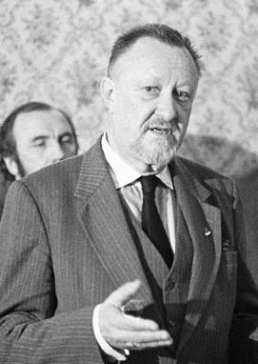 Henn-Jüri Uibopuu aastal 1990. Foto: Rahvusarhiiv
